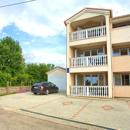 Apartments Ivica Krk Island Шіло Екстер'єр фото