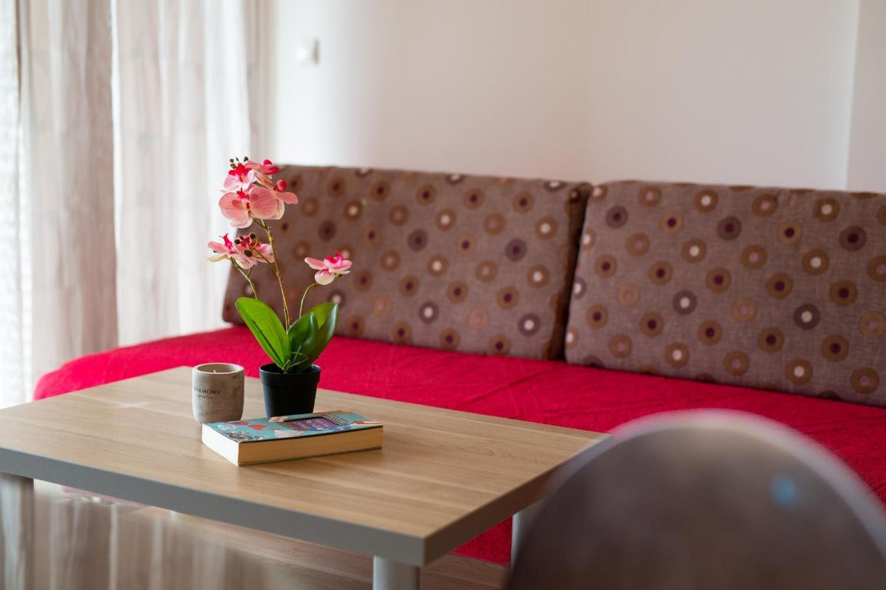 Apartments Ivica Krk Island Шіло Екстер'єр фото